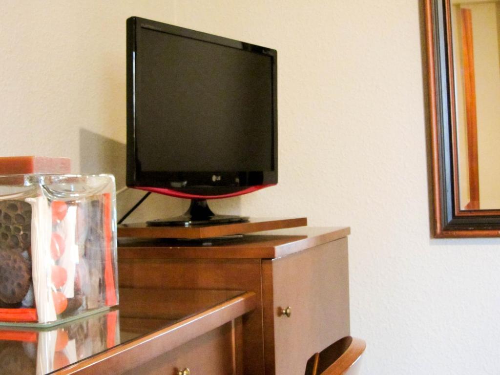 Hotel Avenida Requena Chambre photo